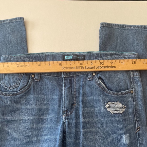 Levi’s GIRLS  Distressed Jeans Size 14 regular - Picture 14 of 16